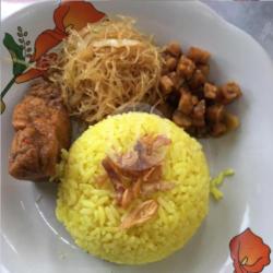 Nasi Kuning Semur Tahu