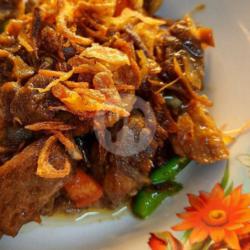 Nasi Oseng Daging