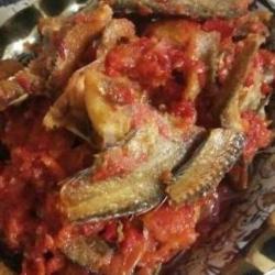 Ikan Asin Nila Cabe Merah   Nasi   Sayur