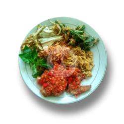 Sarimi Goreng Duo   Ayam Geprek