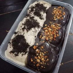 Coklat Kacang Nougat   Vanila Crumbs