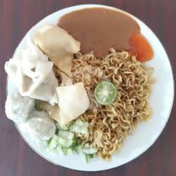 Paket Kenyang Indomi Siomay Batagor Telor