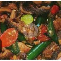 1 Porsi Oseng Babat Cabe.