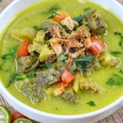 Soto Daging Betawi Kuah Santan