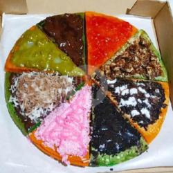 Terang Bulan Pizza 8 Rasa