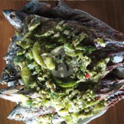 Ikan Goreng Cabe Hijau