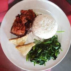 Nasi Campur Cakalang