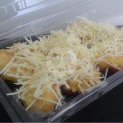 Kue Cubit Keju