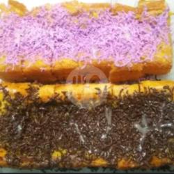 Roti Bakar Coklat Taro Keju Susu