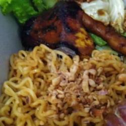 Paket Mie Goreng Ayam Family