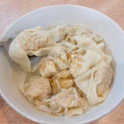 Pangsit Kuah (isi 10)