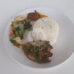 Nasi   Ikan Asin Sambal Hijau   Sayur