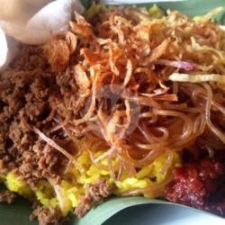 Nasi Kuning   Telur Goreng