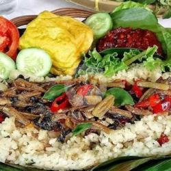 Nasi Bakar Ikan Teri Asin