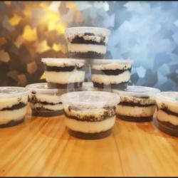 Premium Oreo Cheese Cake (100ml)