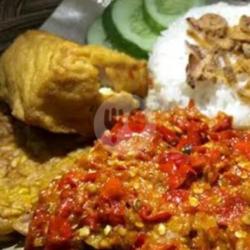 Nasi Ayam Goreng Gepuk Sambel Bawang   Tahu Tempe