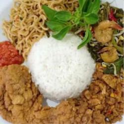 Nasi Campur Ayam Goreng Tepung