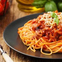 Spaghetti Chiken Bolognesse