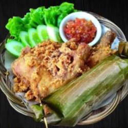 Ayam Goreng Kremes   Nasi Liwet Bakar