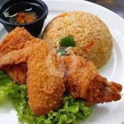 Nasi Goreng Ayam Crispy