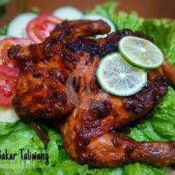 Ayam Bakar Satu Ekor