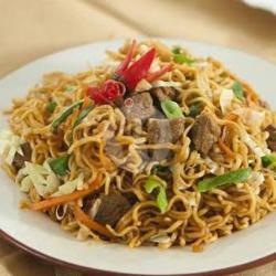 Mie Goreng Sapi