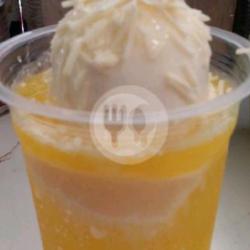 Pop Ice Mangga Float Keju