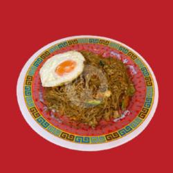 Misua Goreng Chinese Dengan Telur Ceplok