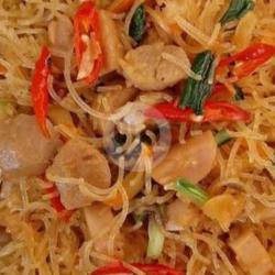 Bihun Goreng Bakso Ati Ampela