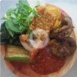 Nasi Ati Ampela Penyet Komplit.sambal Pencit/trasi.