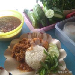 Special Nasi Ayam Rempah Dada Khas Mbah Sumar