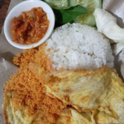 Nasi Telur Kremes