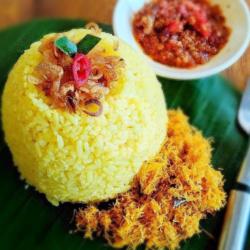 Nasi Kuning Banjar Polos