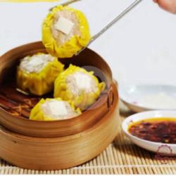 Isi 6 Dimsum Keju(bs Di Mix Rasa Yg Lain) (chili Sauce Chili Oil Mayonaese Sambel)enak Dan Nikmat Bkn Ketagihan Terus