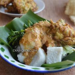 Pecel Gendar   Mendoan