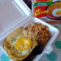 Indomie Level Pangsit Telor Ceplok