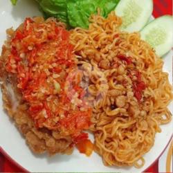 Special Indomie Geprek Monyong