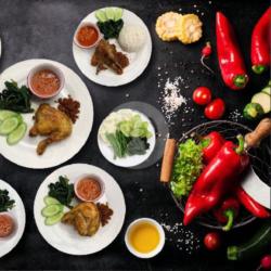 Ayam Ungkep Bumbu Rempah Utuh (frozen)