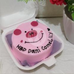 Korean Lunch Box Cake Pink Piggy