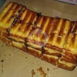 Roti Bakar Coklat Kacang Dan Coklat Keju