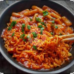 Rabokki Odeng Whit Mozarella Free Air Minum