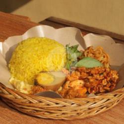 Nasi Kuning