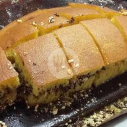 Martabak Kacang Coklat