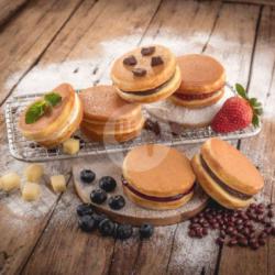 Ohbanyaki Vinlins / Kue Dorayaki ( 10 Pcs ) Free 1 Pcs Dorayaki Coklat