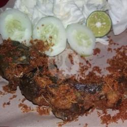 Lele Goreng Serundeng