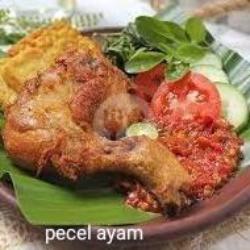 Pecel Ayam Jumbo