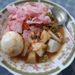 Ketupat Sayur Campur   Telur