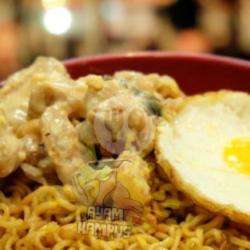 Salted Egg Chicken Indomie