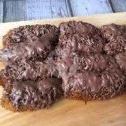 Pisang Nugget Saus Coklat