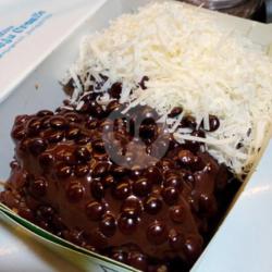 Saus Coklat   Choco Chips   Keju